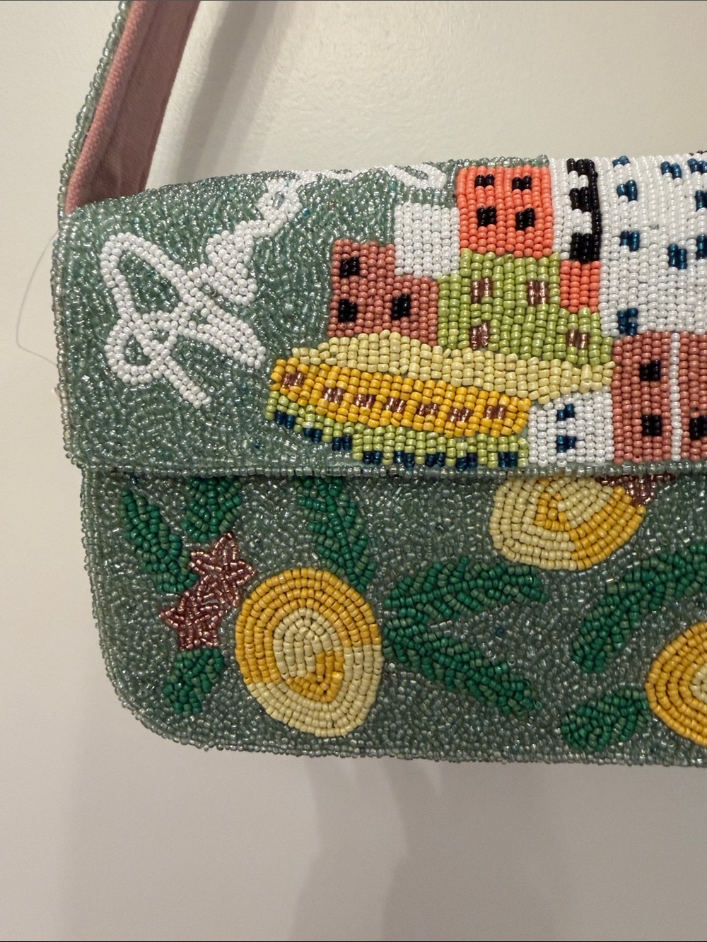 NTW-NEW VIRAL Beaded Amalfie Cityscape Shoulder Bag in Green, Yellow & Pink - Picture 2 of 11